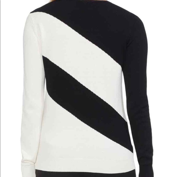 Vince Camuto, Color Block Sweater, NWT, PM - Picture 2 of 3